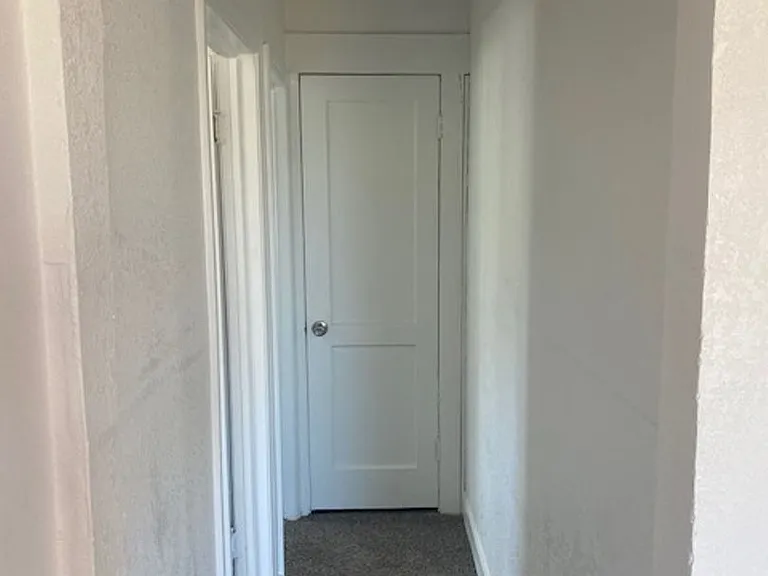 1645 Montana Ave — Photo 11
