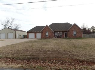 21015 Arkotex Rd, Siloam Springs, AR 72761