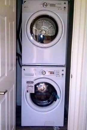 Full Sized Washer/Dryer