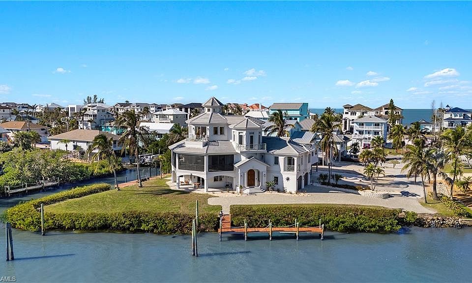 1st image of 6000 Seagrape LN