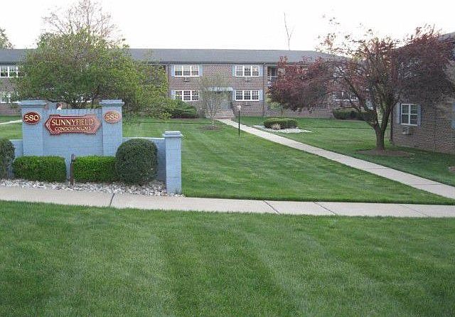 1st image of 588 Bloomfield Ave APT 20B