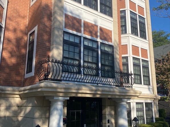 1040 Delaware Ave #311