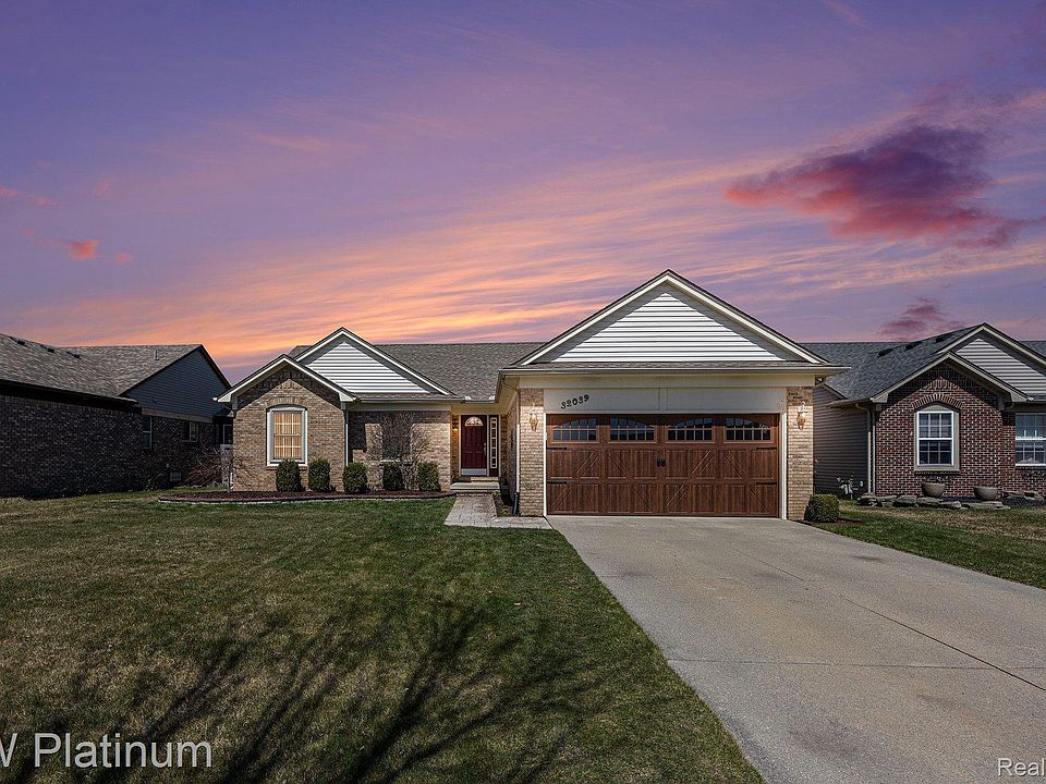 1st image of 32039 Shadywood Dr