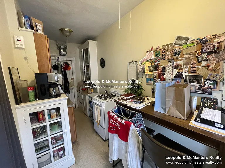 Kelton Street Apartments — Photo 8