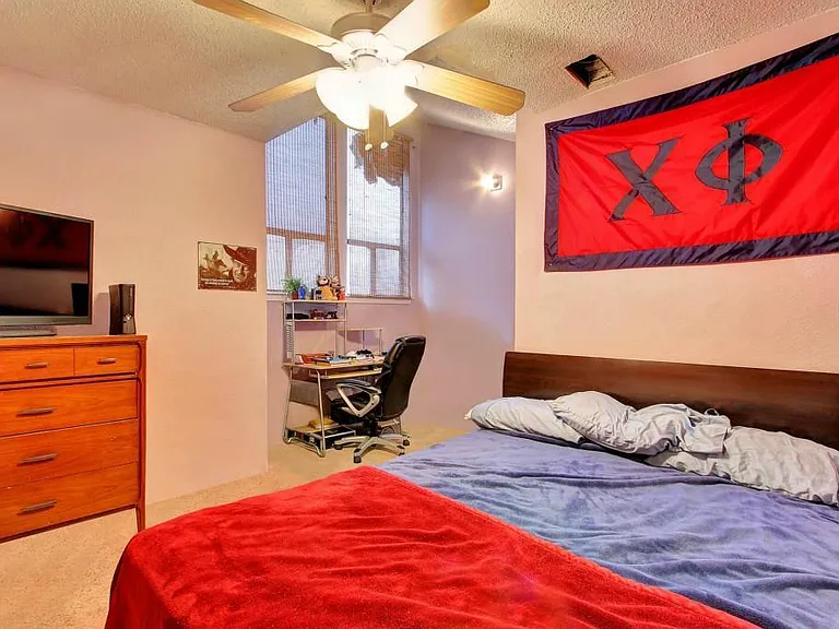 2612 San Pedro St #208 — Photo 5