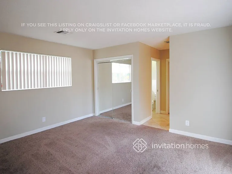 1810 N 47th Ave — Photo 7