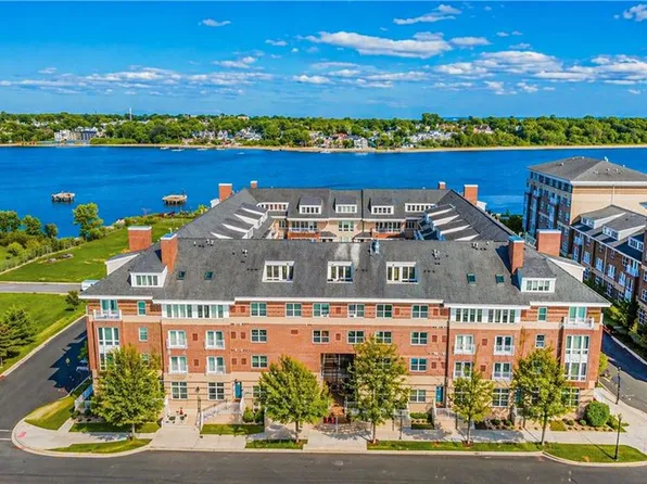 368 Rector St Unit 307, Perth Amboy, NJ 08861