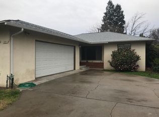 831 Lyon Ave, Sanger, CA 93657
