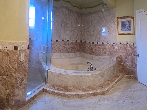 4th image of 7750 Ramona St #1