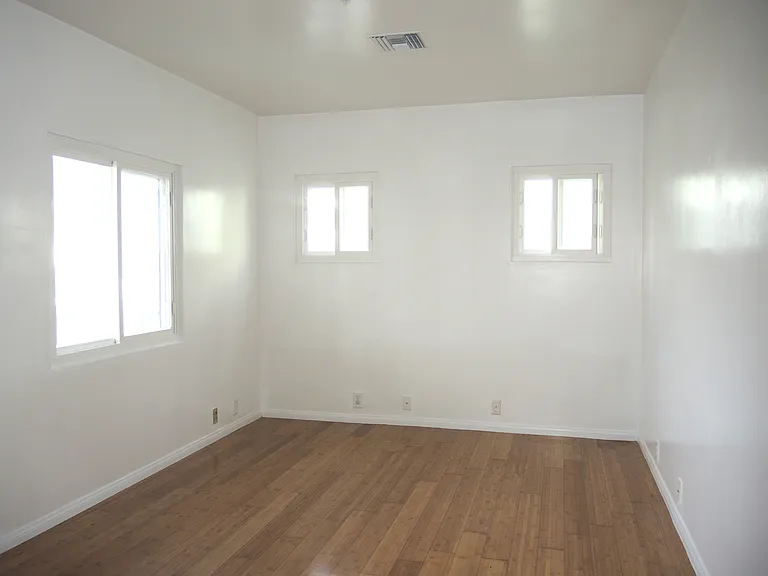 1016 E La Palma Dr — Photo 11