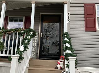 716 7th St, Jackson, NJ 08527