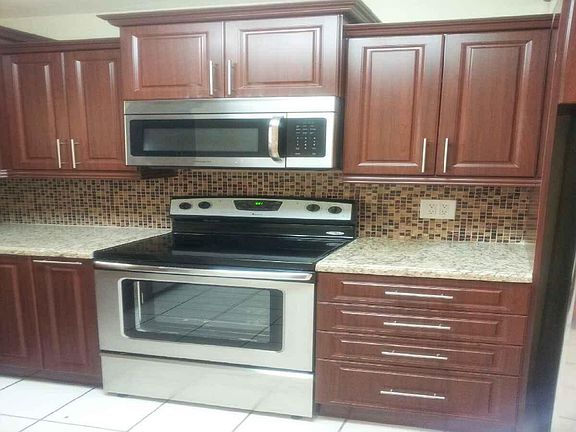 5th image of 3270 W Trade Ave APT 12