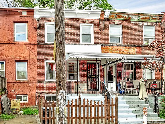 3rd image of 2742 S Marshall St