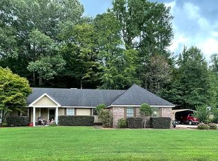 130 Deerfield Rd, Grenada, MS 38901