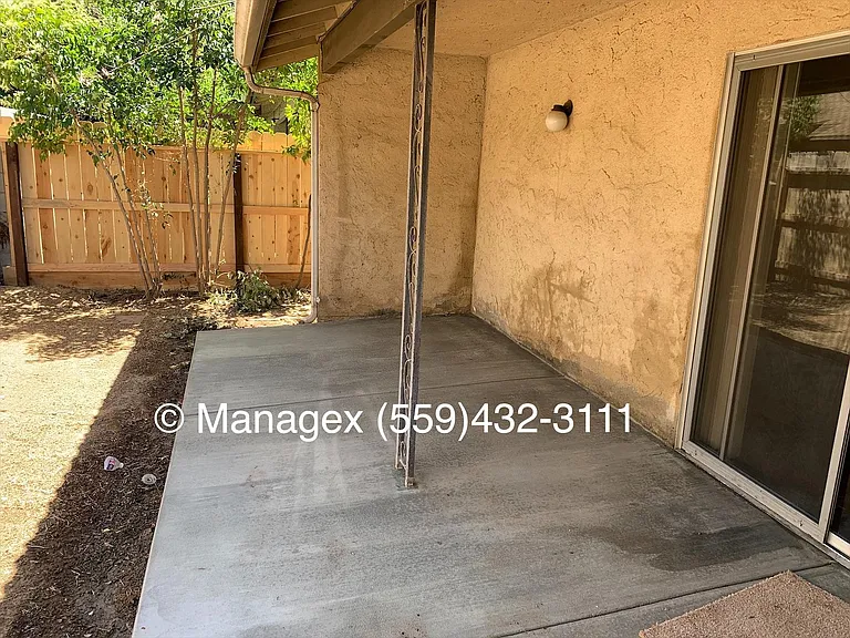 6448 N Colonial Ave #103 — Photo 20
