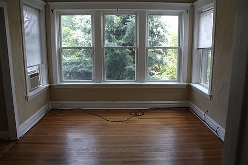 2nd image of 4102 W Dickens Ave #2