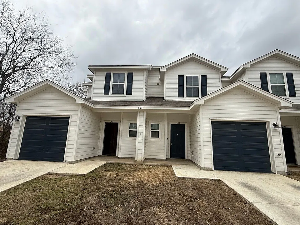4138 Swans Lndg #303
