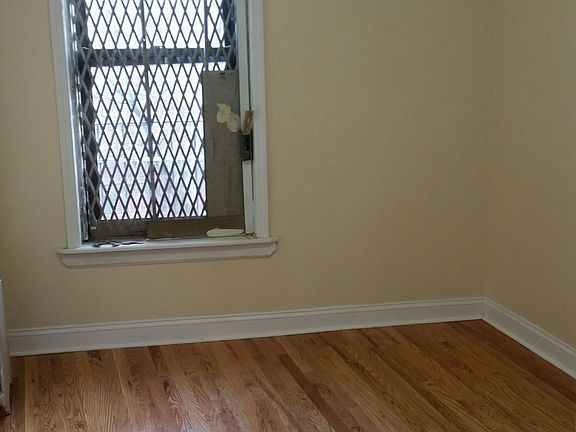 3rd image of 373 Prospect Ave APT 1B
