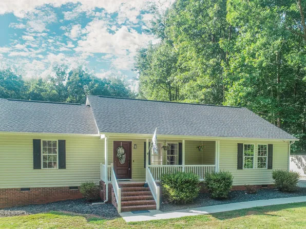 137 Dandelion Dr, Timberlake, NC 27583