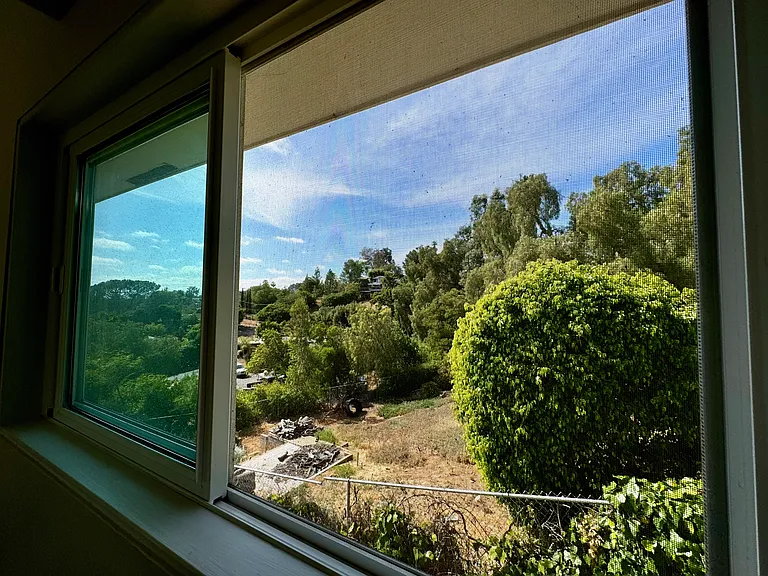 4530 Panorama Dr — Photo 32