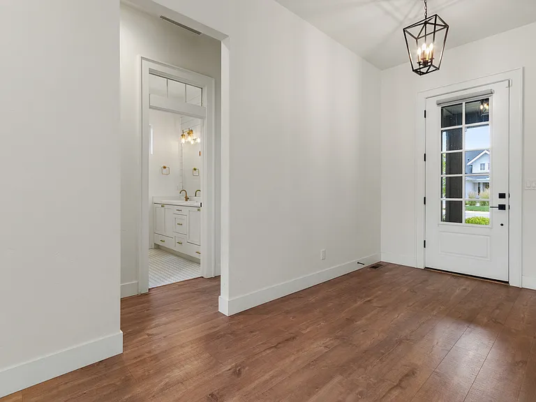207 W Wrangler St — Photo 35