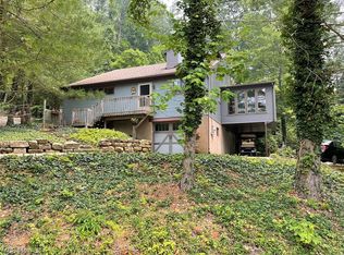 6122 Revere Rd SW, Bowerston, OH 44695