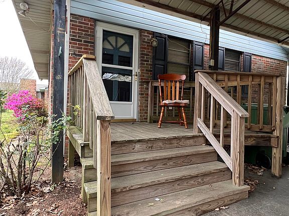 4th image of 33 Sand Mountain Dr
