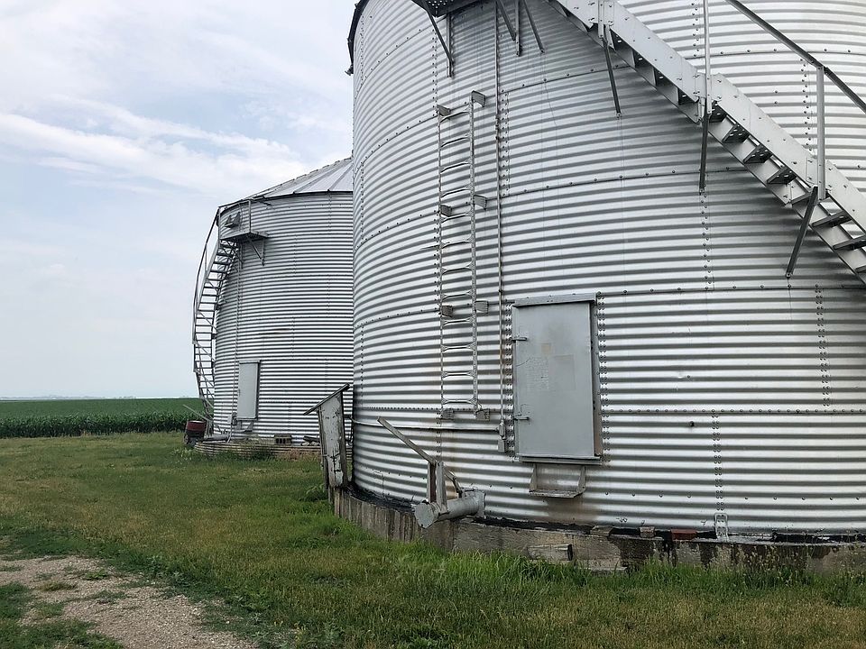 62 County Road 0 N, Ivesdale, IL 61851 Zillow