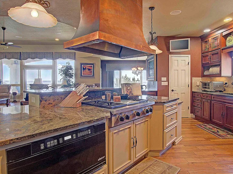 7975 Ruststone Ct — Photo 16