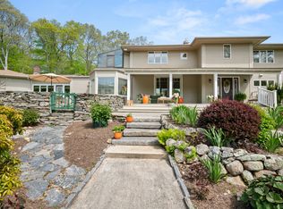 351 Boston Post Rd #B, East Lyme, CT 06333