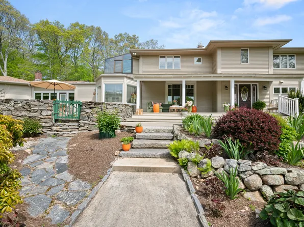 351 Boston Post Road, East Lyme, CT 06333