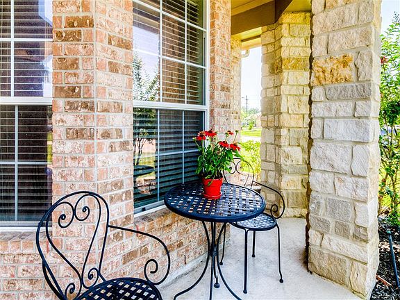 3rd image of 13935 Cypress Creek Bank Dr