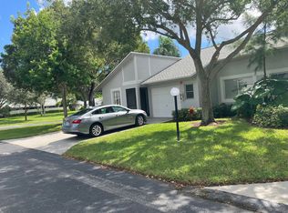 8934 Sunnywood Pl, Boca Raton, FL 33496