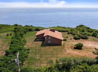 1035 Mohegan Trl, Block Island, RI 02807