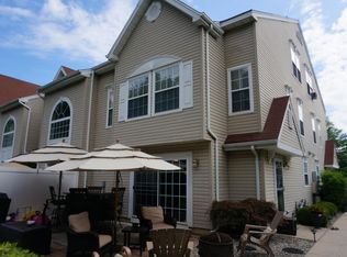 55 Phoenix Ct, Tinton Falls, NJ 07712