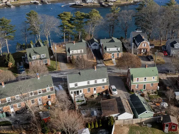 111 Crescent Way, Portsmouth, NH 03801