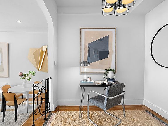 4th image of 51 E 78th St APT 4D