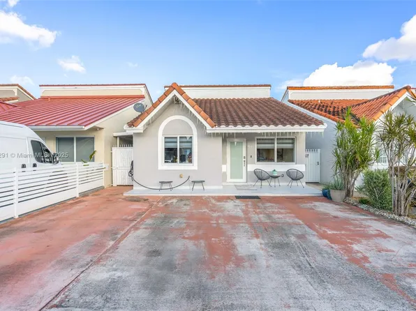 7531 W 29th Way, Hialeah, FL 33018