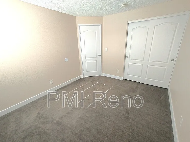 3042 Chilcoot Dr — Photo 11
