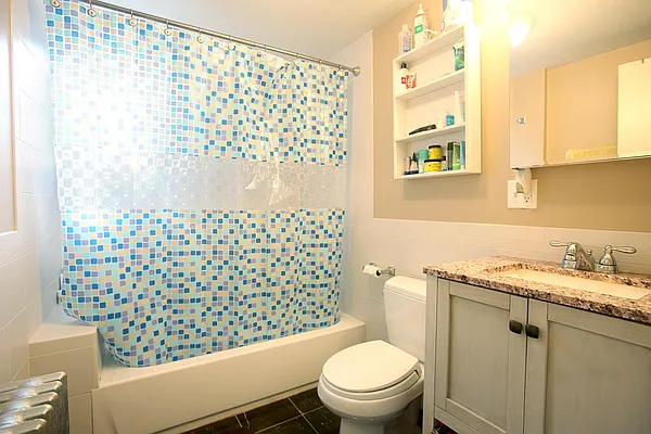 Rented by Corcoran | media 21