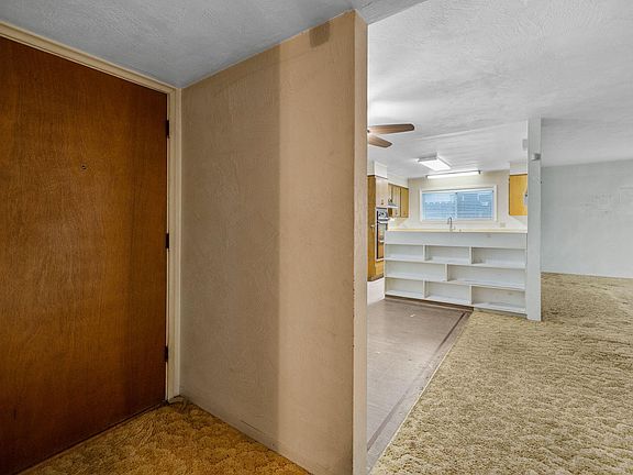 5th image of 1508 Claire Avenue