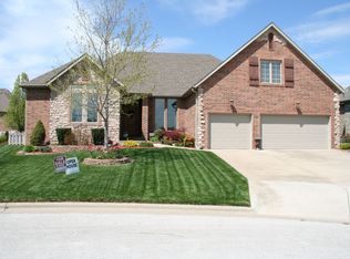 3429 E Ladue St, Ozark, MO 65721