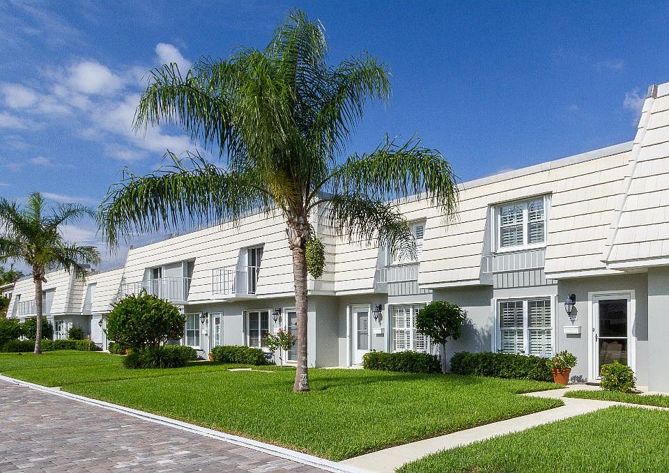 1st image of 2719 Ocean Dr