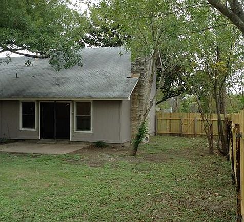 5th image of 606 Mulberry Dr