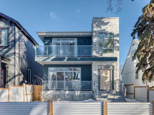 10506 68th Ave NW, Edmonton, AB T6H 2B1