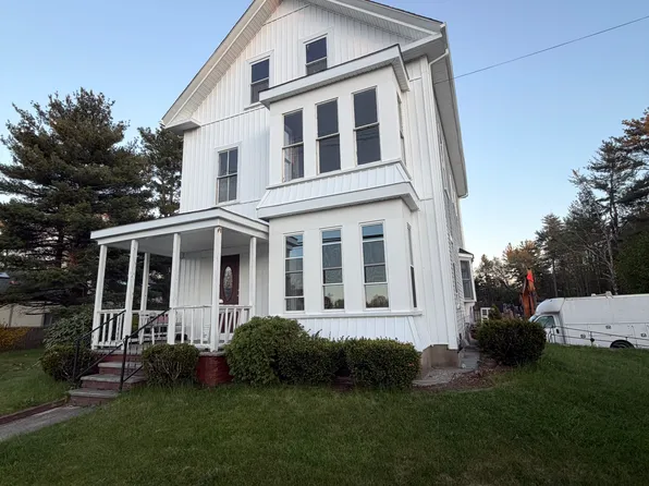 1003 Crescent St #2, Brockton, MA 02302