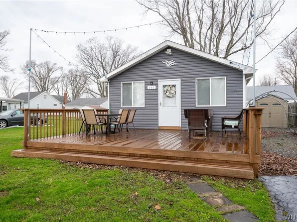 448 Alfred Ave, Angola, NY 14006