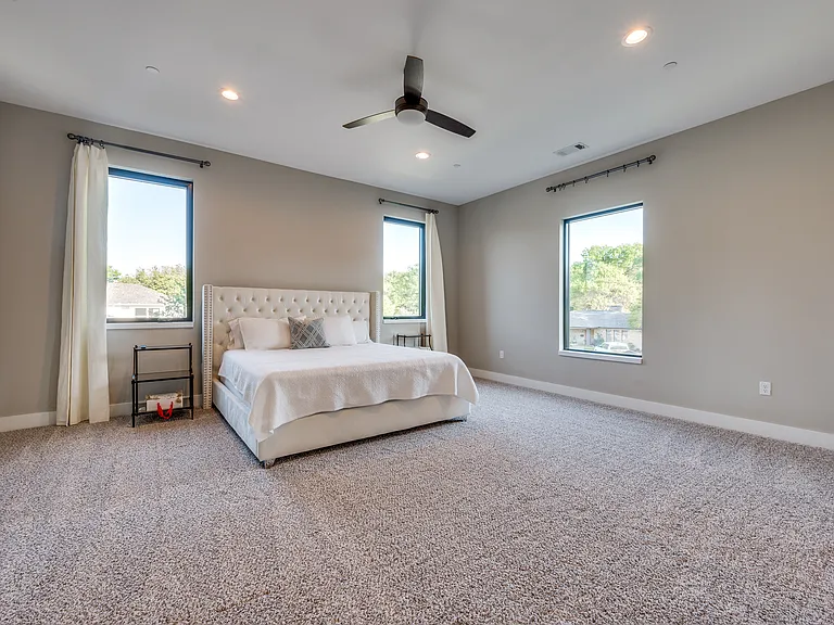 4215 Nashwood Ln — Photo 31