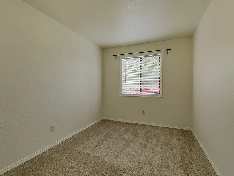 12424 NE 145th St #C25 — Photo 14