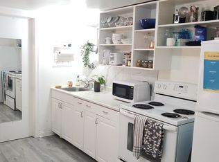20 Ridley Gdns, Toronto, ON M6R 2T8